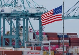 Trump desafía el poder naval de China, que ya construye la mitad de la flota mundial