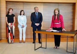 Laura Seseña toma posesión como nueva secretaria general-letrada mayor de las Cortes tras la dimisión de Marcos Herrero