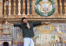 Antoñito Molina llega este sábado a Icónica Santalucía Sevilla Fest con su arte sureño y su cercanía con el público